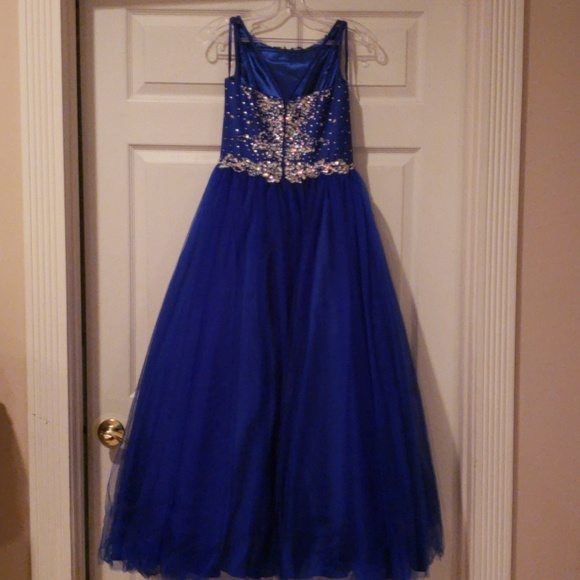 Pageant Dress - Picture 2 of 5